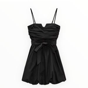 ⭐️NWT Zara Voluminous Mini Dress⭐️